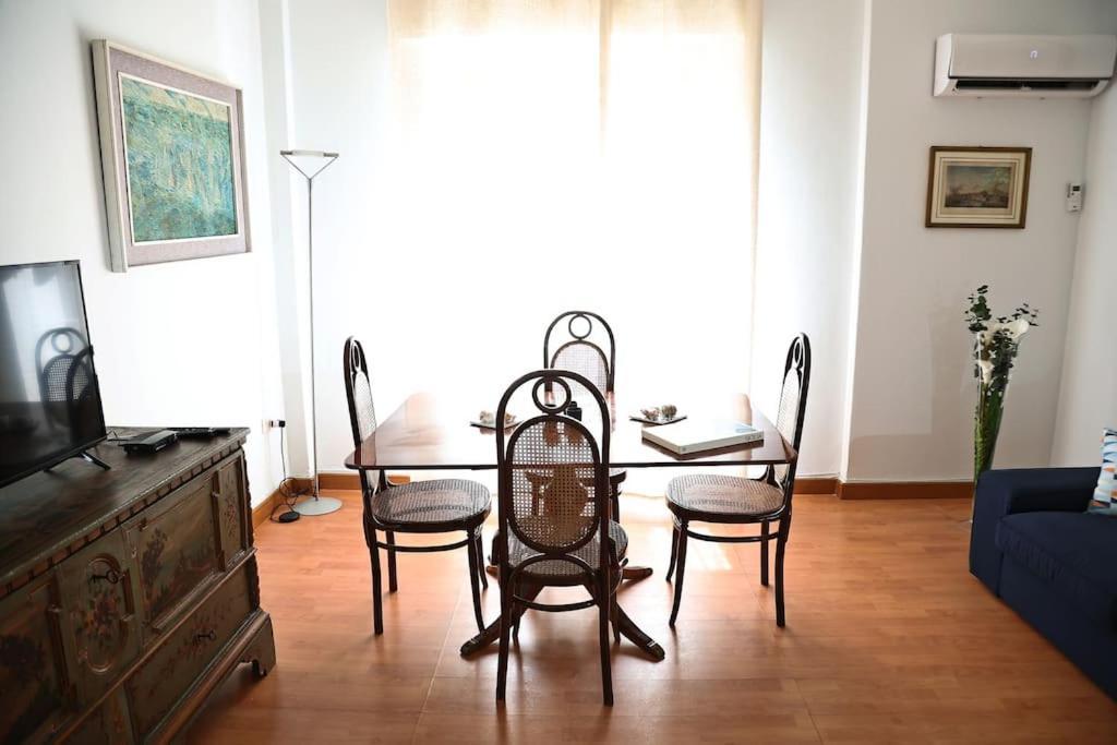 Apartament La Casa Del Maggiore, Tra Mare E Centro Palermo Zewnętrze zdjęcie