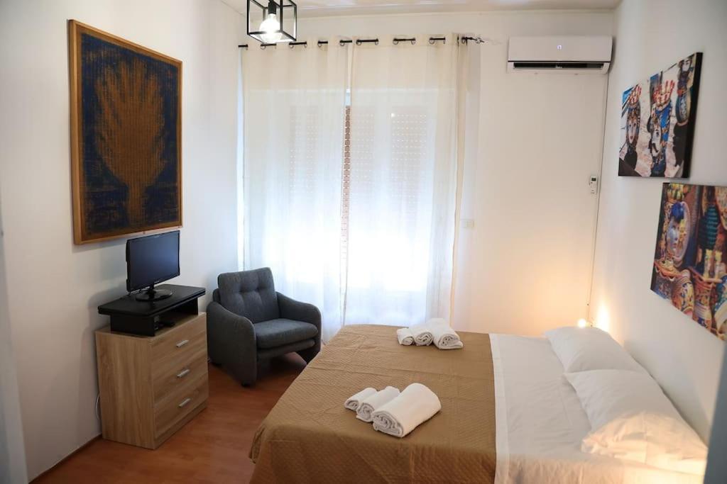 Apartament La Casa Del Maggiore, Tra Mare E Centro Palermo Zewnętrze zdjęcie